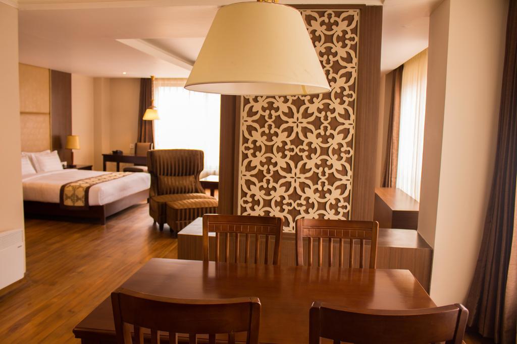 Ariya Hotel Thimphu Quarto foto